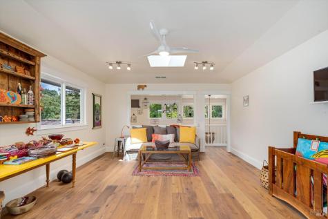 585 Denmark Street Sonoma CA 95476