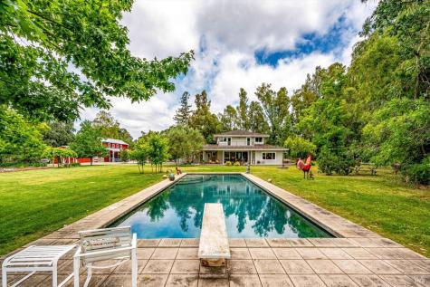 585 Denmark Street Sonoma CA 95476