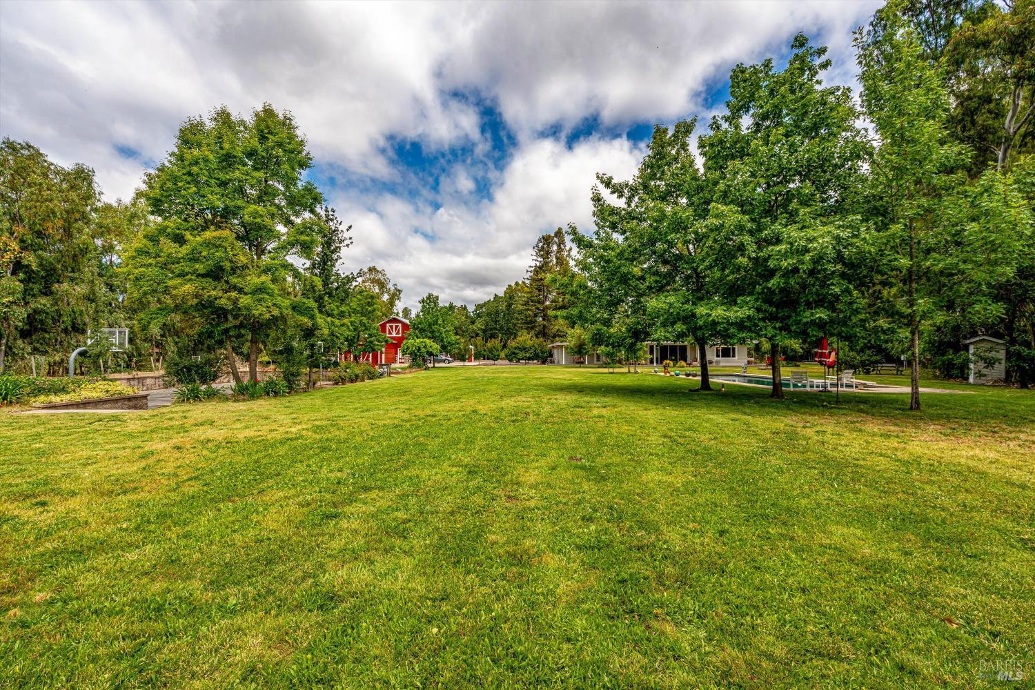 585 Denmark Street Sonoma CA 95476
