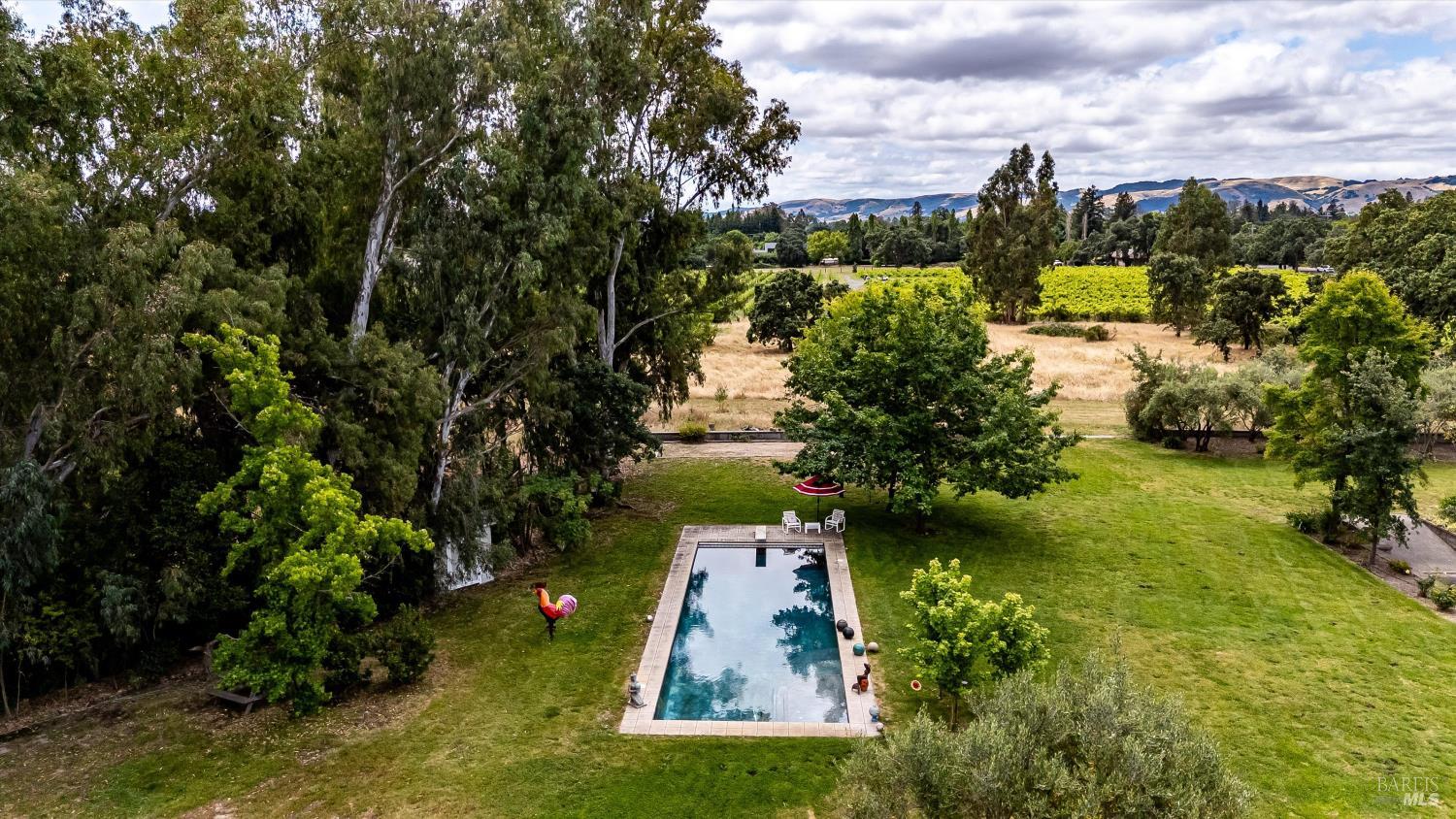 585 Denmark Street Sonoma CA 95476