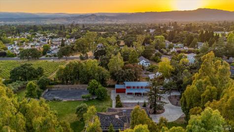 585 Denmark Street Sonoma CA 95476