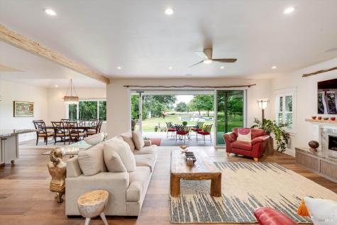 585 Denmark Street Sonoma CA 95476