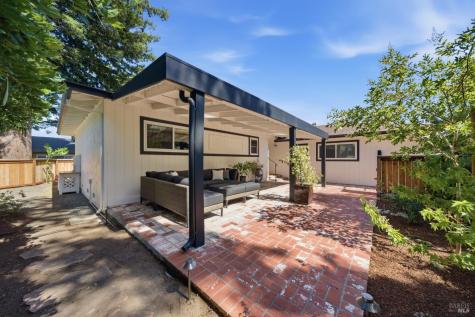 151 Temelec Circle Sonoma CA 95476