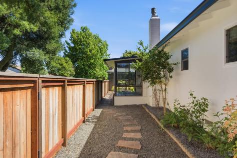 151 Temelec Circle Sonoma CA 95476