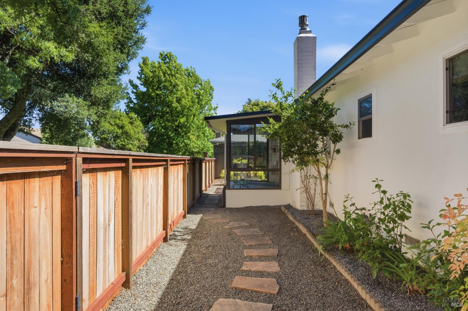151 Temelec Circle Sonoma CA 95476