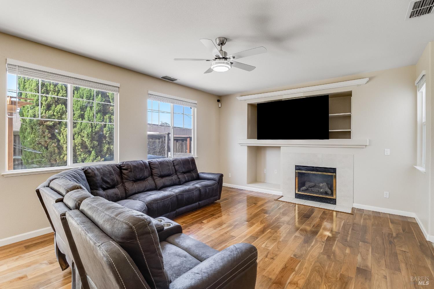 673 Rockspray Circle Pittsburg CA 94565