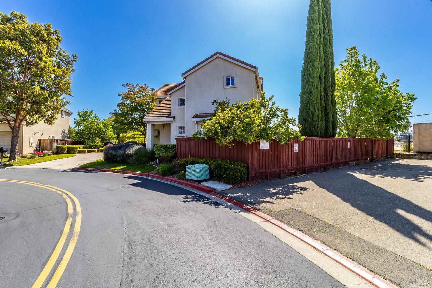673 Rockspray Circle Pittsburg CA 94565