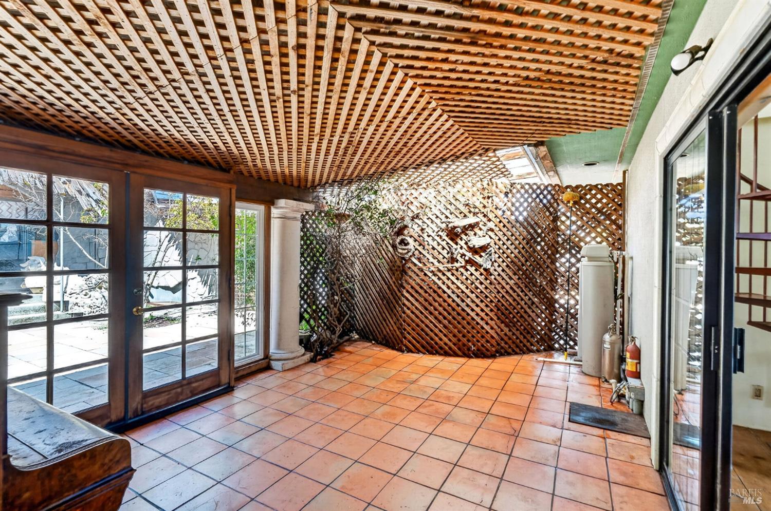 5455 First Gate Road Willits CA 95490