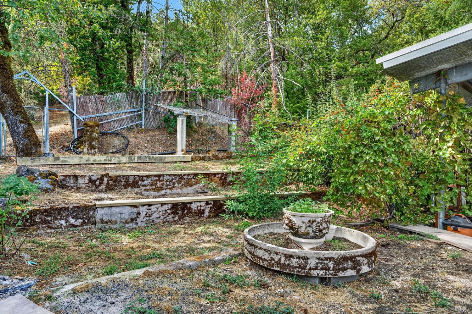 5455 First Gate Road Willits CA 95490