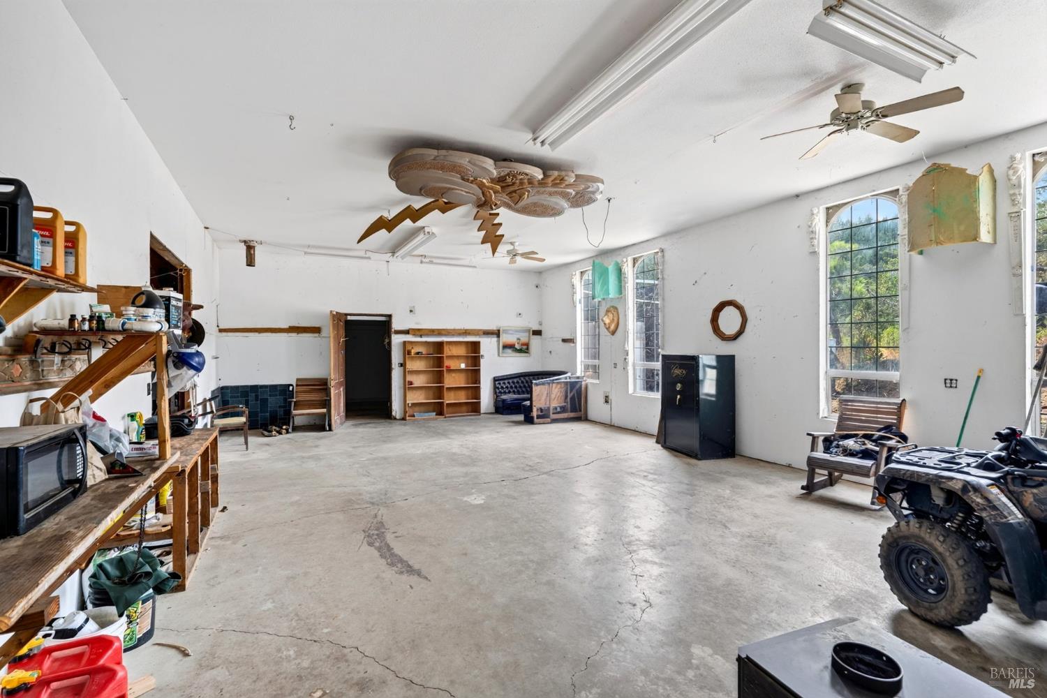 5455 First Gate Road Willits CA 95490