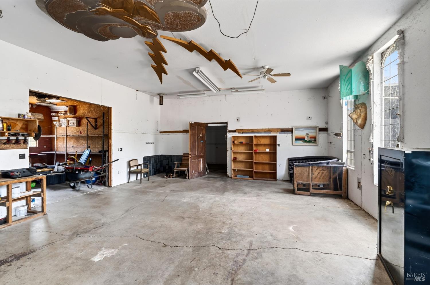 5455 First Gate Road Willits CA 95490