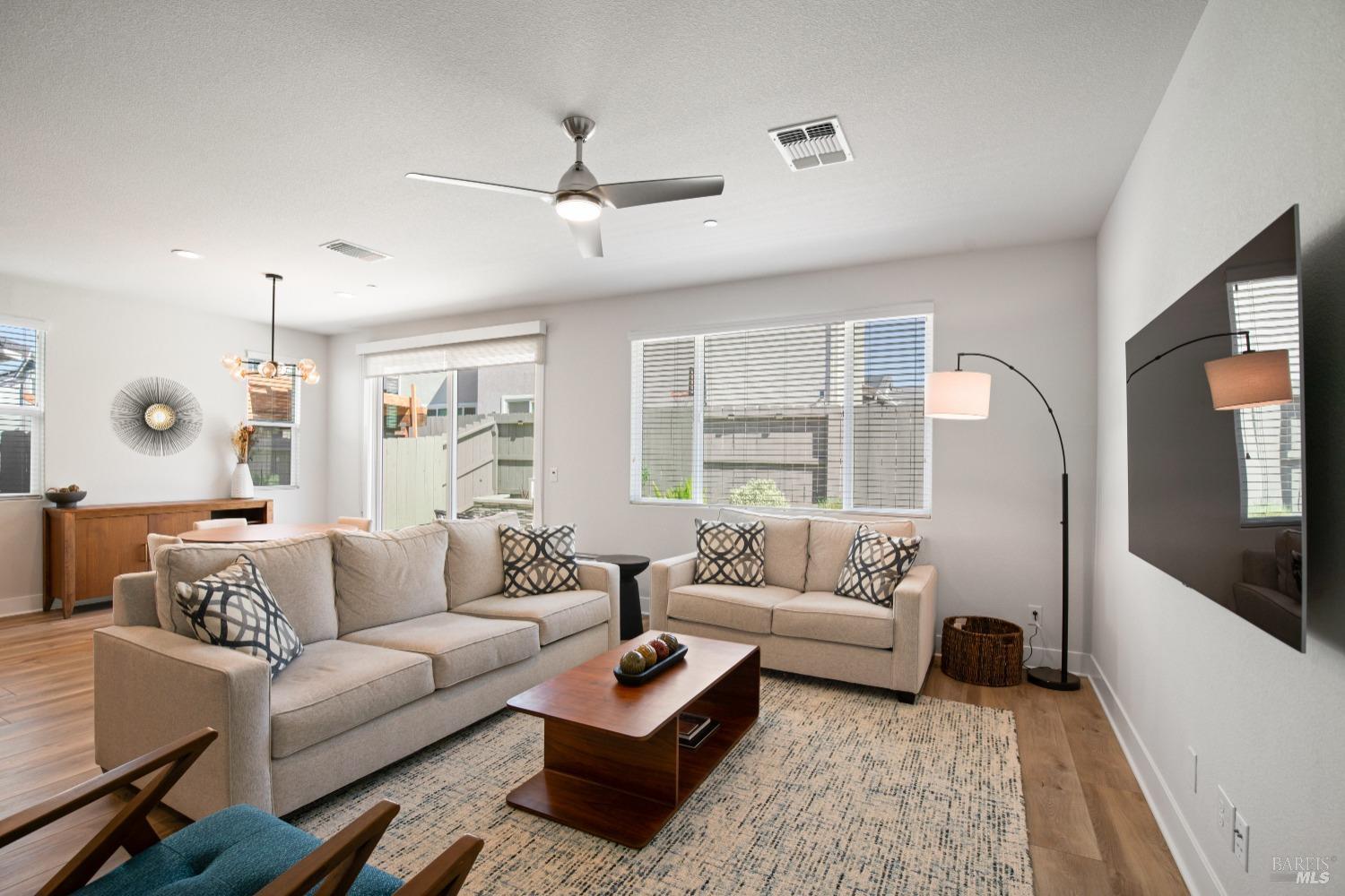 833 Cosmos Drive Vacaville CA 95687