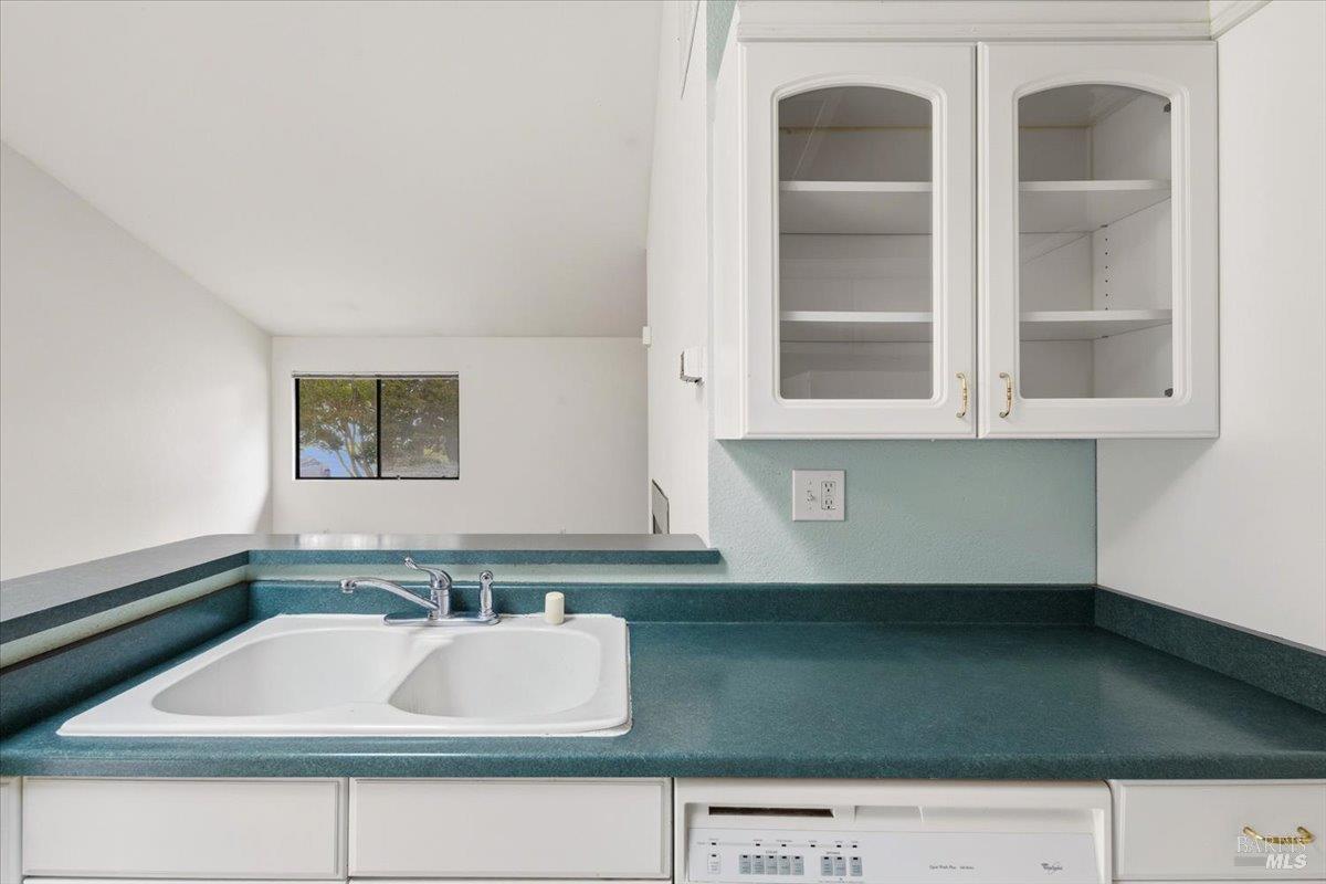 980 Stanislaus Way Santa Rosa CA 95401