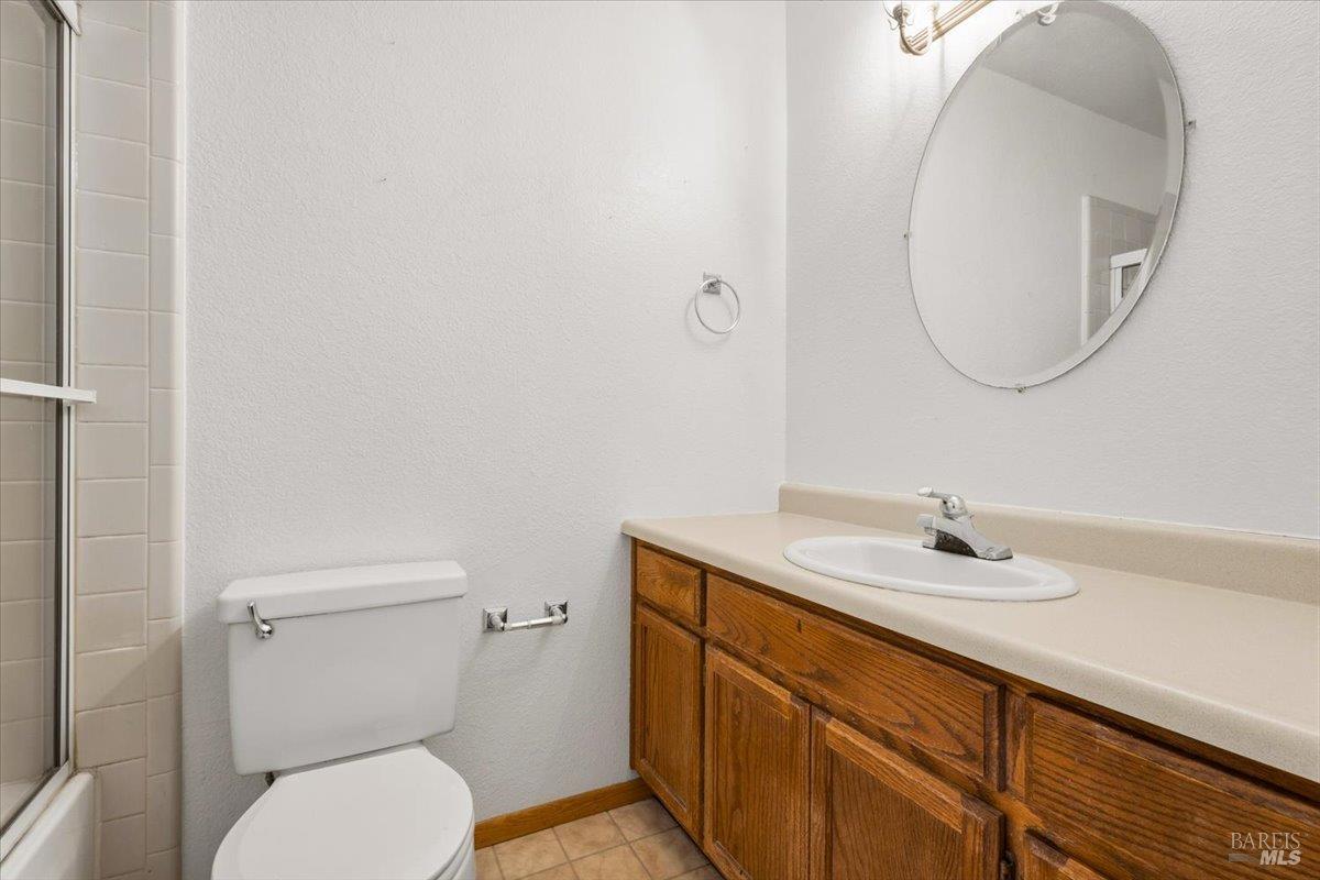 980 Stanislaus Way Santa Rosa CA 95401