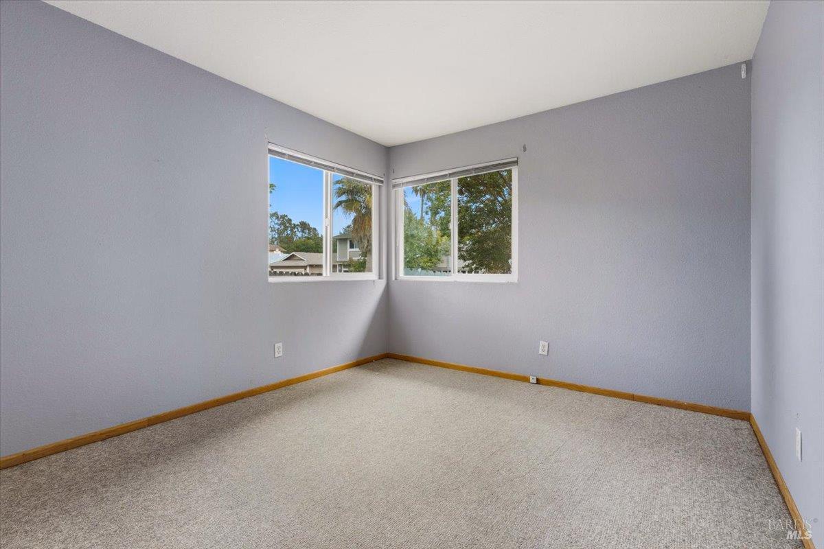 980 Stanislaus Way Santa Rosa CA 95401