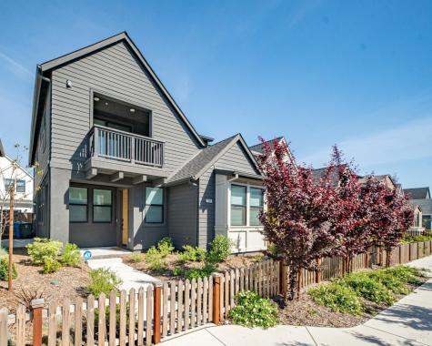 1586 Waterside Lane Rohnert Park CA 94928