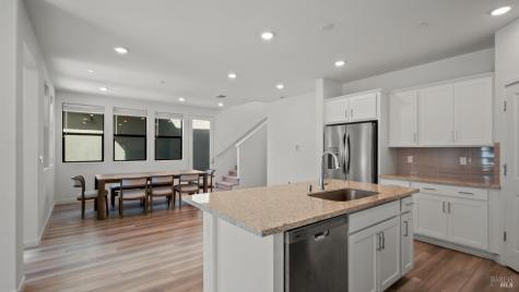 1586 Waterside Lane Rohnert Park CA 94928