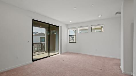 1586 Waterside Lane Rohnert Park CA 94928