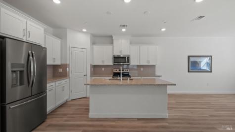1586 Waterside Lane Rohnert Park CA 94928