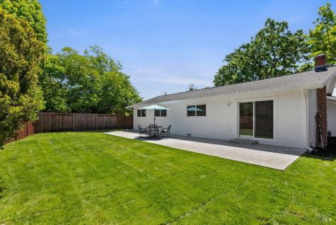 4541 Rinconada Drive Santa Rosa CA 95409