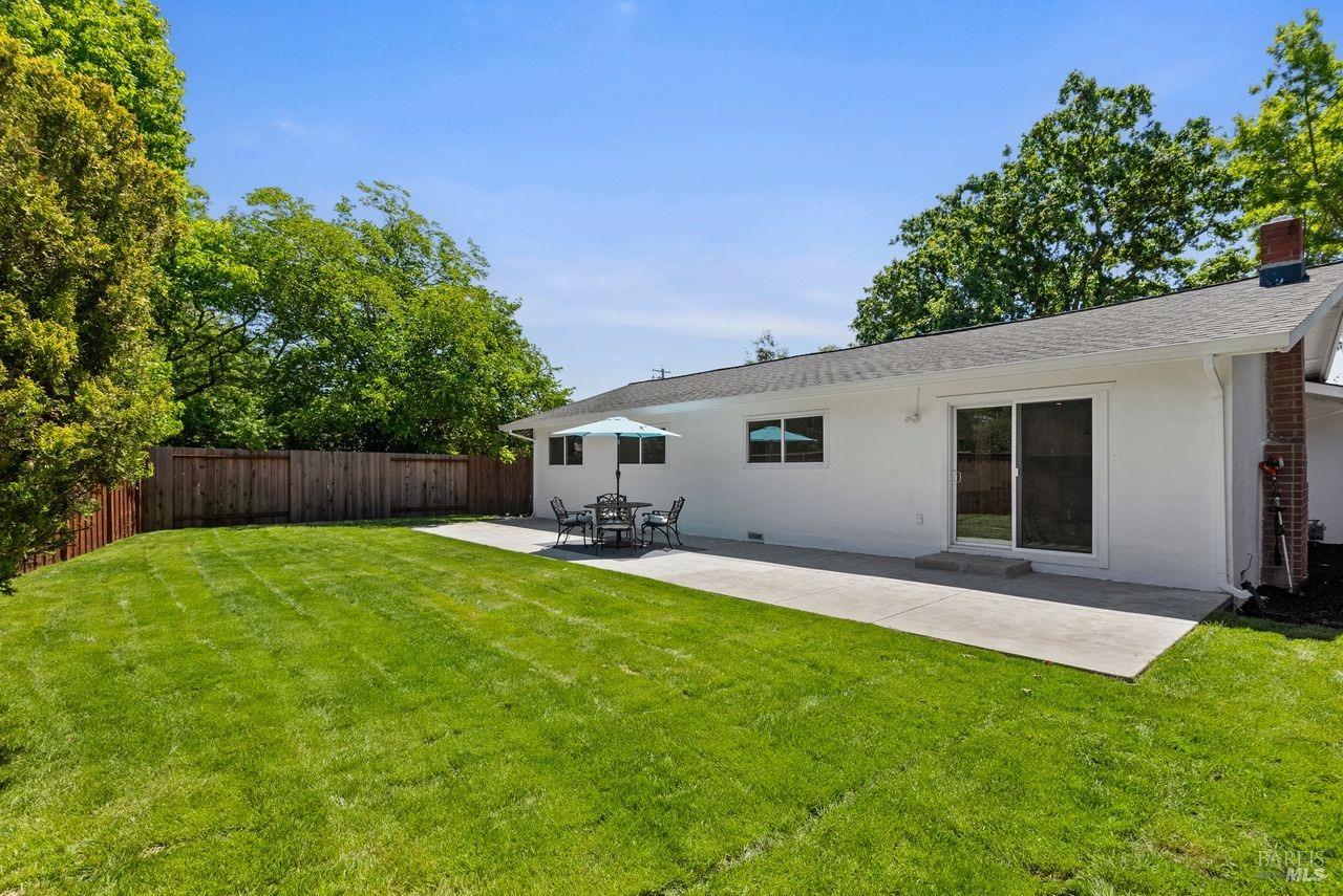 4541 Rinconada Drive Santa Rosa CA 95409