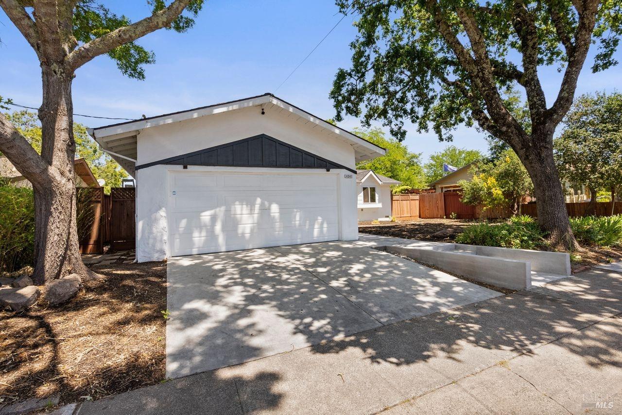 4541 Rinconada Drive Santa Rosa CA 95409