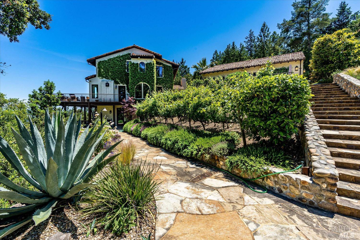 1315 Crestmont Drive Angwin CA 94508