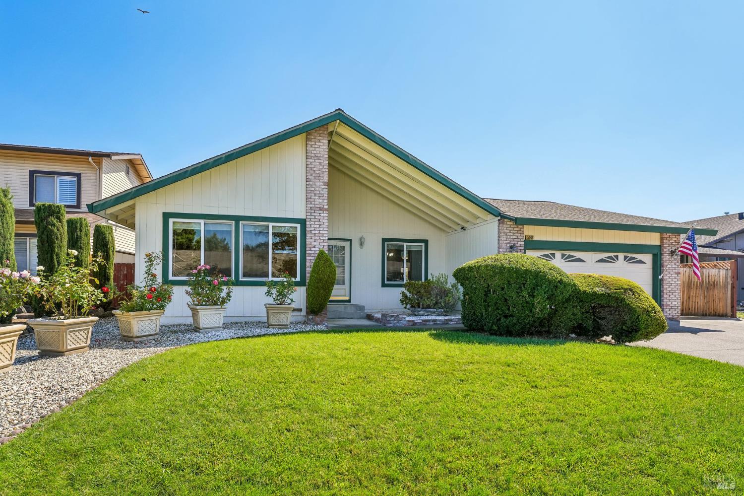5346 Daniel Drive Rohnert Park CA 94928