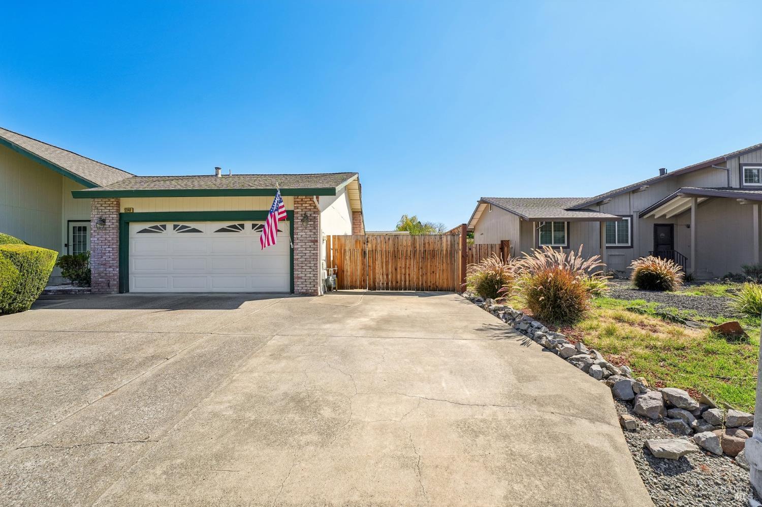 5346 Daniel Drive Rohnert Park CA 94928