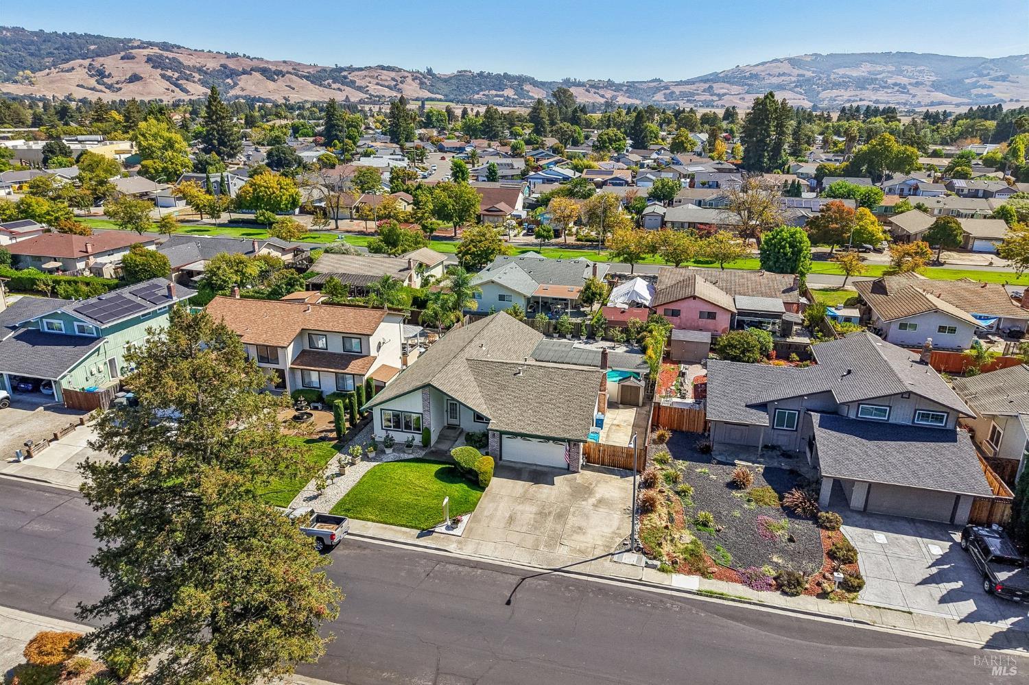5346 Daniel Drive Rohnert Park CA 94928