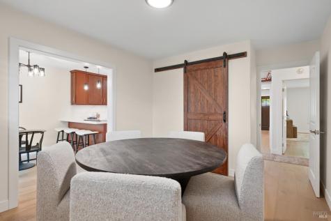 333 Orangewood Drive Healdsburg CA 95448