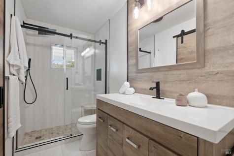 333 Orangewood Drive Healdsburg CA 95448
