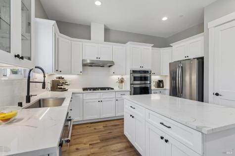 3746 Sawgrass Place Santa Rosa CA 95403