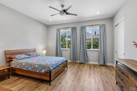3746 Sawgrass Place Santa Rosa CA 95403