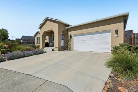 3746 Sawgrass Place Santa Rosa CA 95403