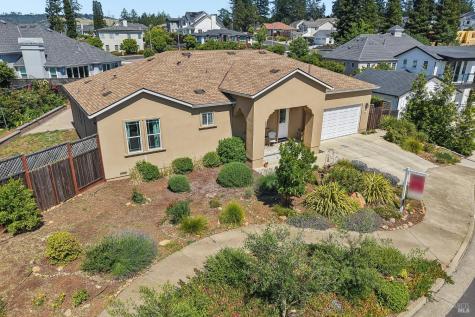 3746 Sawgrass Place Santa Rosa CA 95403