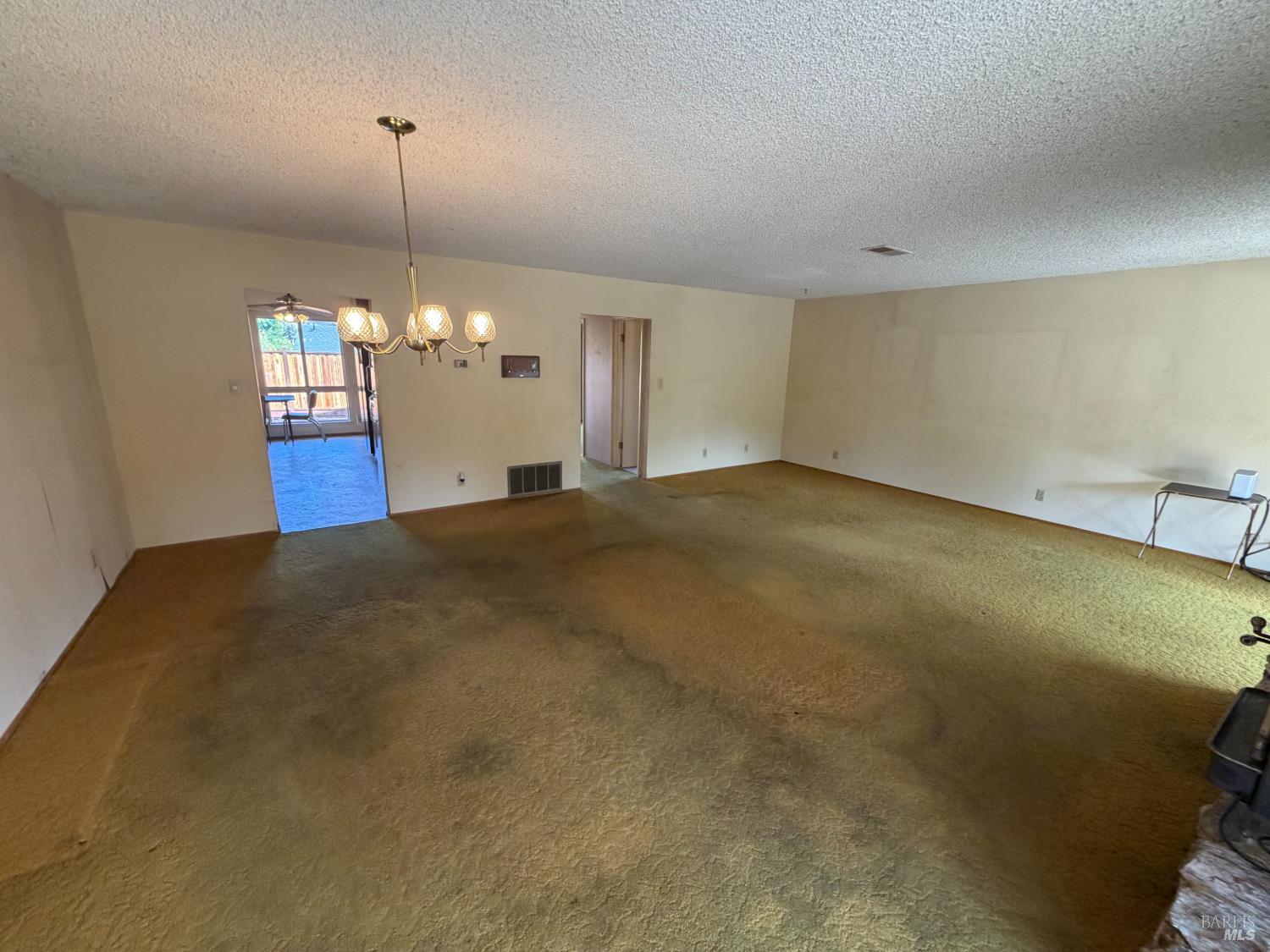 1527 Granada Street Vallejo CA 94591