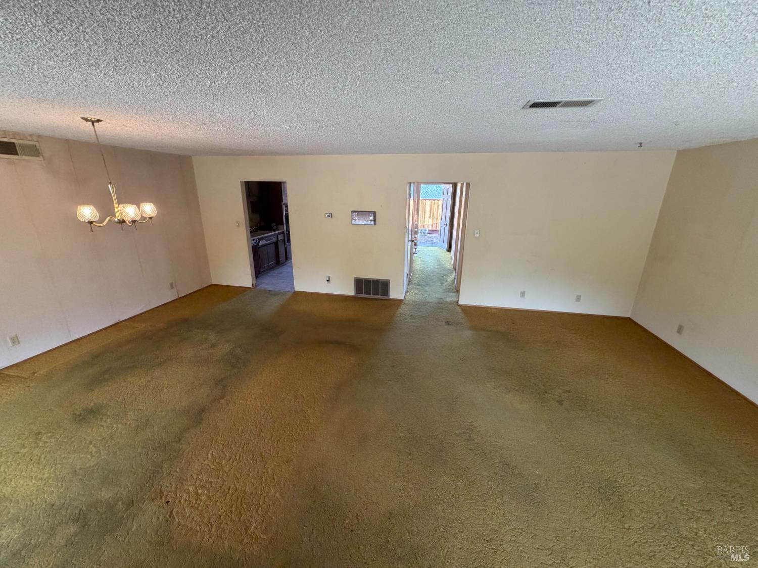 1527 Granada Street Vallejo CA 94591