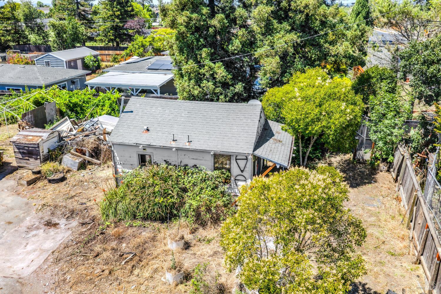 1129 Fresno Avenue Santa Rosa CA 95407