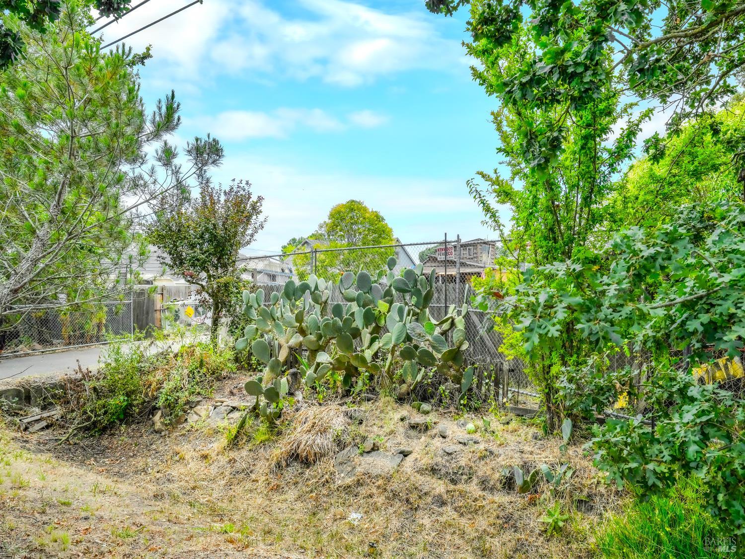 1129 Fresno Avenue Santa Rosa CA 95407