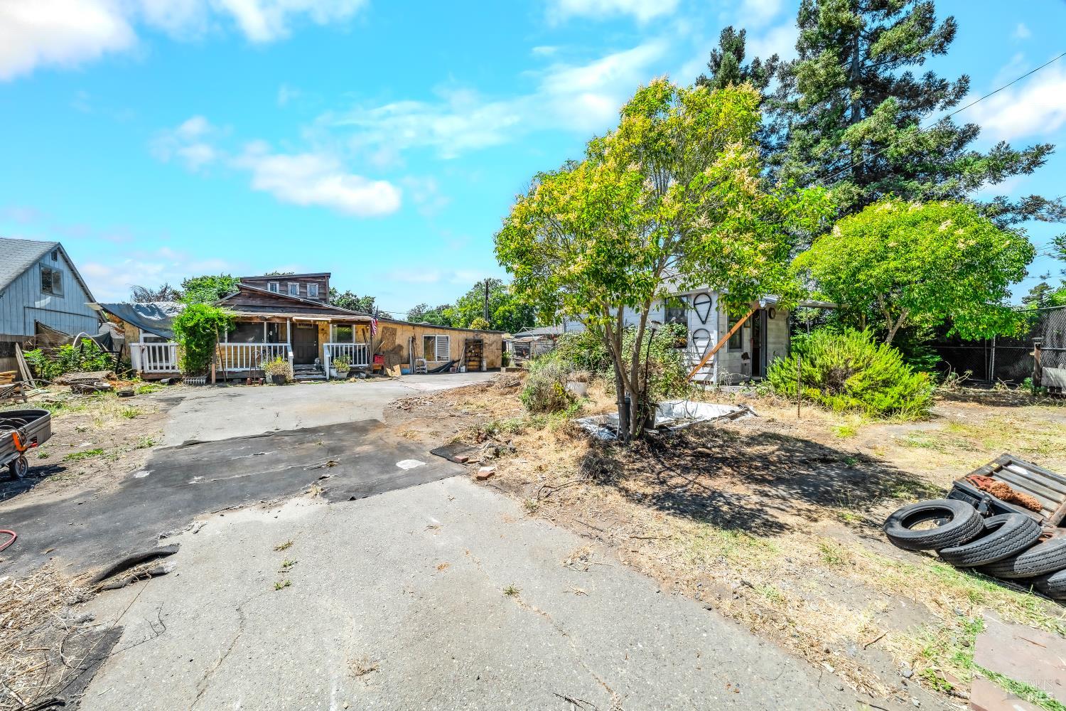 1129 Fresno Avenue Santa Rosa CA 95407