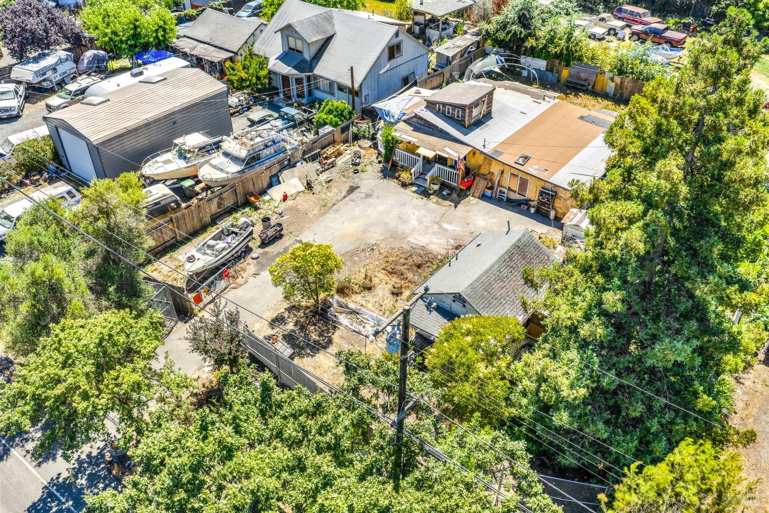 1129 Fresno Avenue Santa Rosa CA 95407