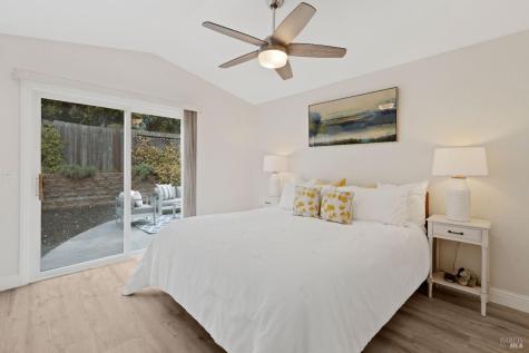 111 Philip Drive Healdsburg CA 95448