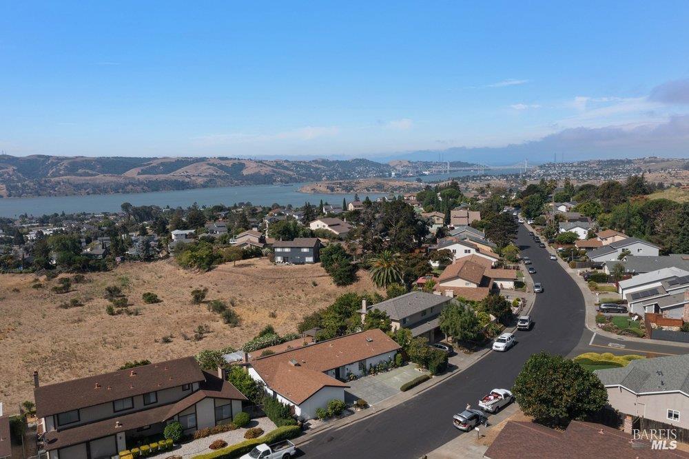406 Larkin Drive Benicia CA 94510