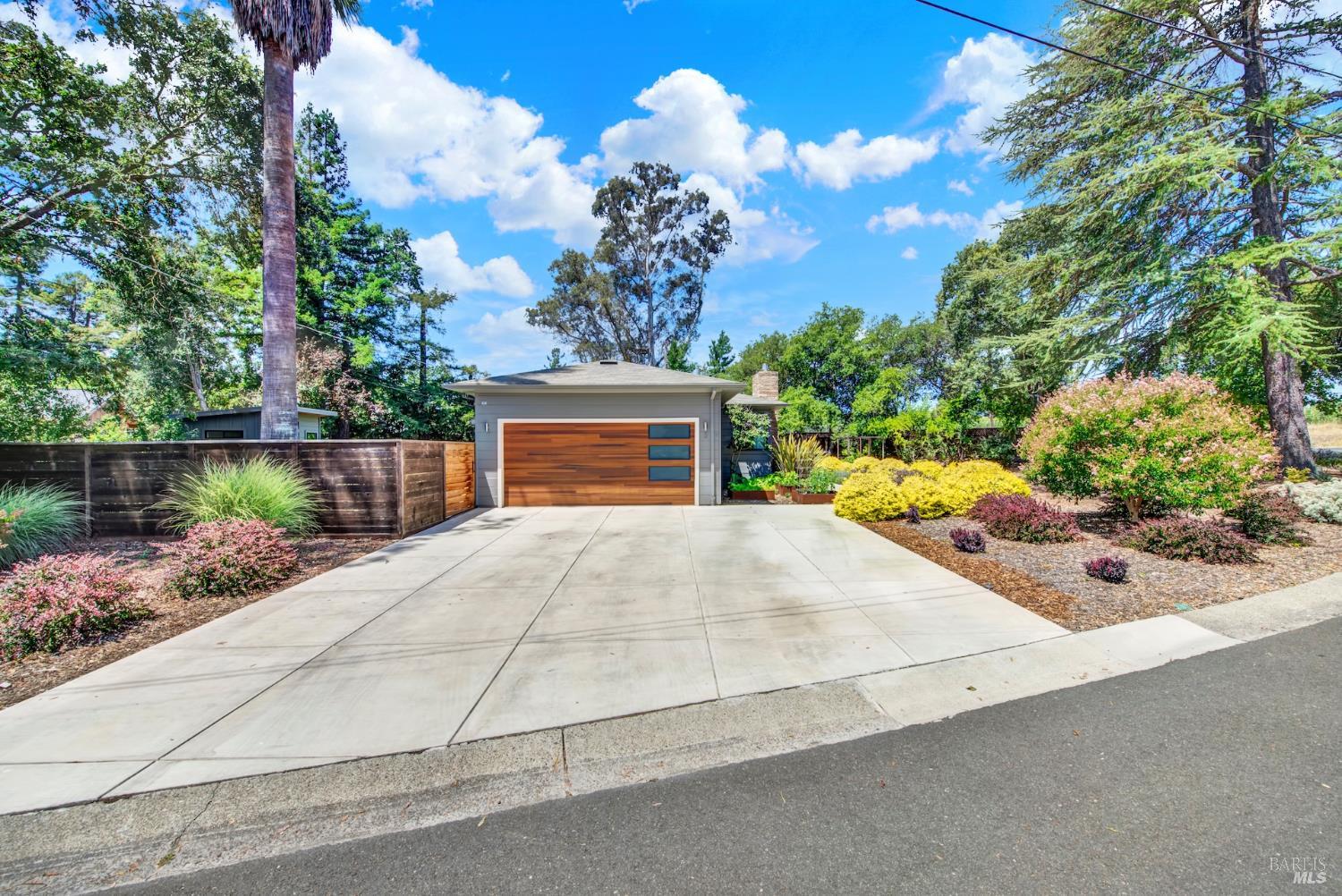 3 Rosemont Circle Napa CA 94558