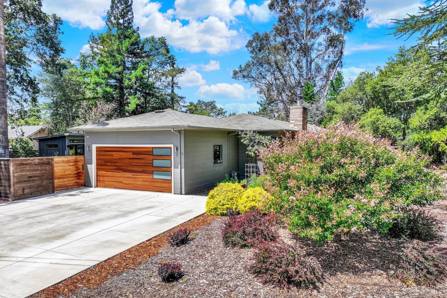 3 Rosemont Circle Napa CA 94558