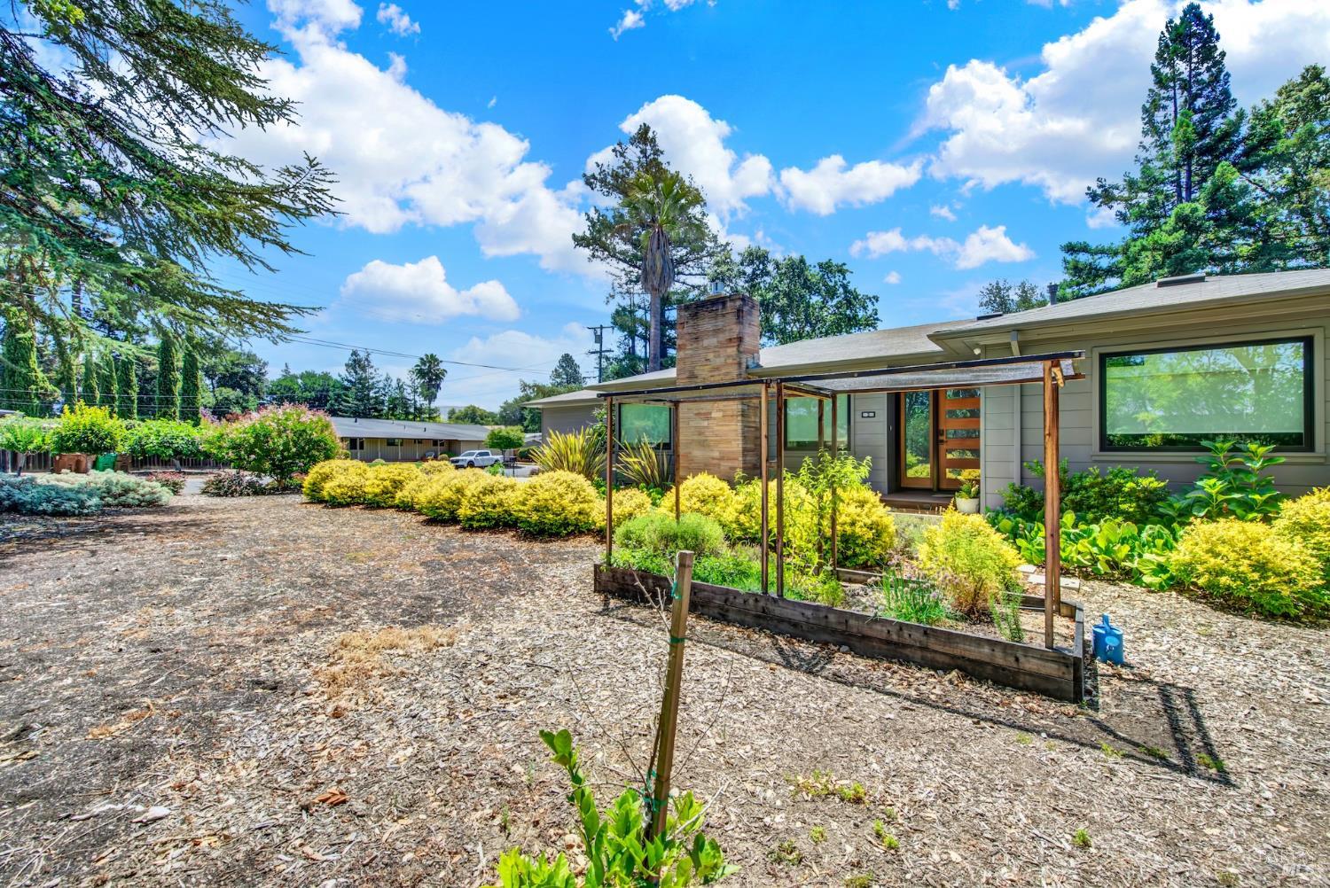3 Rosemont Circle Napa CA 94558