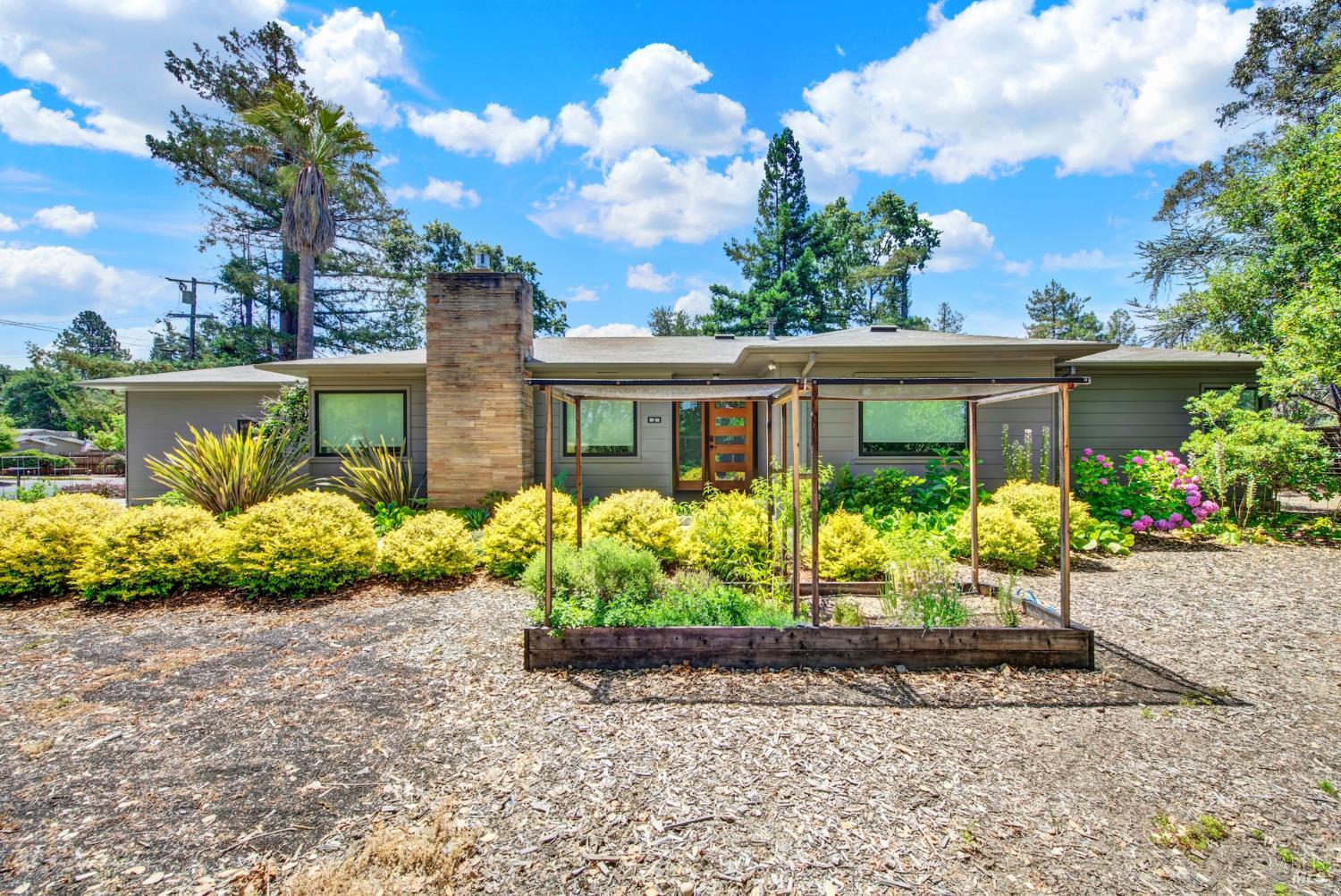 3 Rosemont Circle Napa CA 94558