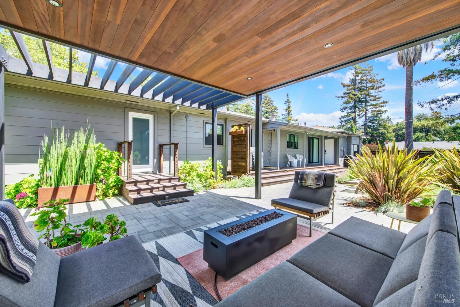 3 Rosemont Circle Napa CA 94558