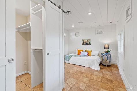 201 Triplett Drive Cloverdale CA 95425